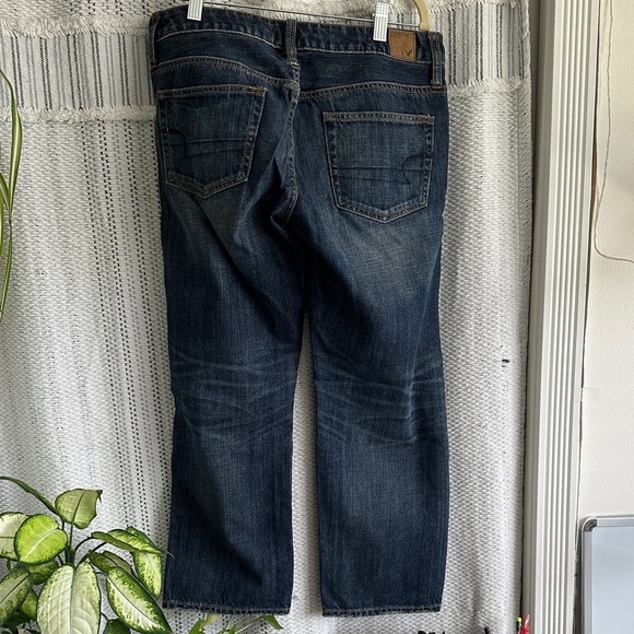 American Eagle Outfitters Dark Blue cropped Jeans - Picture 3 of 11